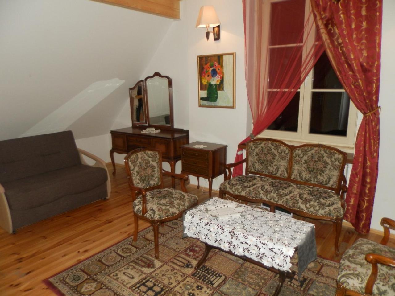 Bed and Breakfast Dwor Strzyzew Zelazowa Wola Exteriér fotografie